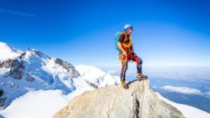 Formation initiale des guides de haute montagne : enjeux et gestion du risque