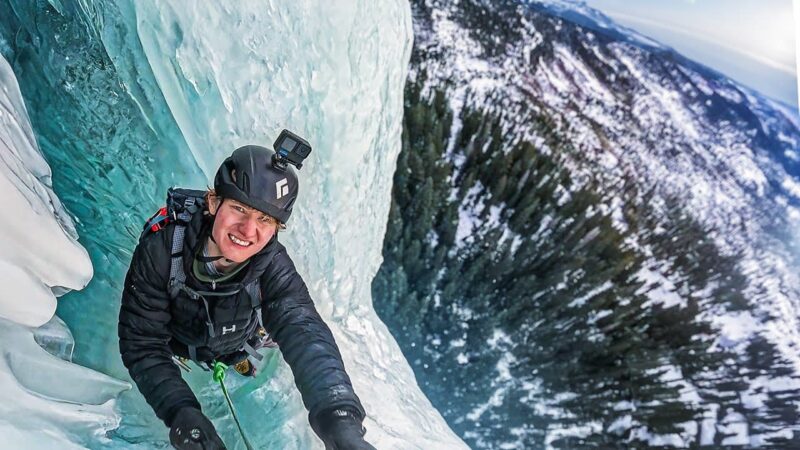Cascade de glace au Bridal Veil Falls dans le Colorado - USA