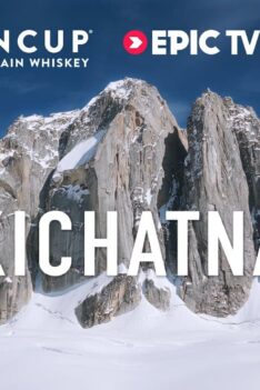 Kichatna : L'ascension historique d'une paroi mythique en Alaska