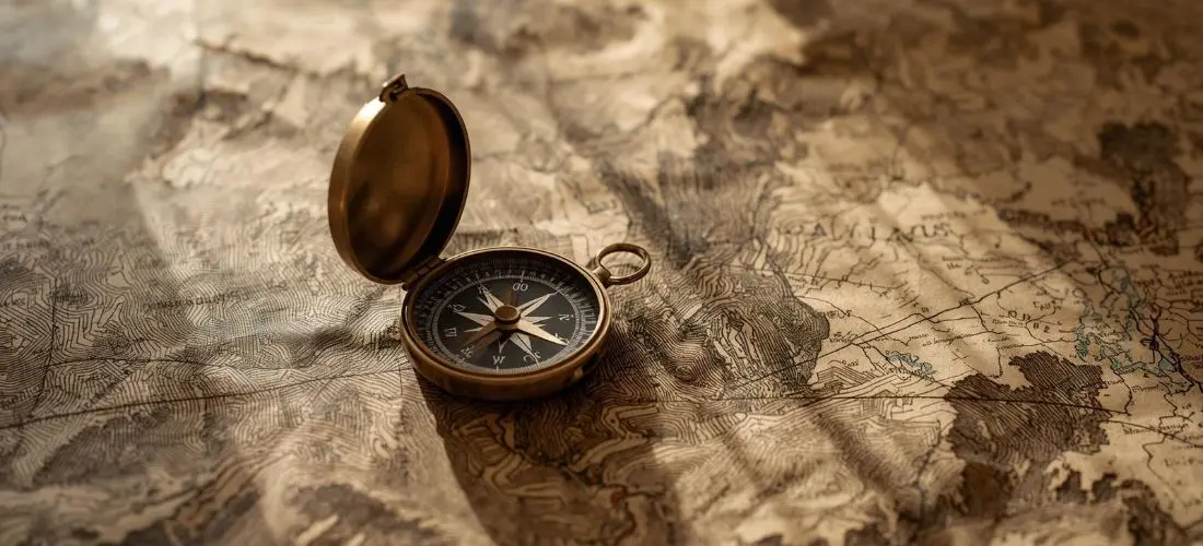 Comment utiliser une boussole de visée pour trianguler sa position ?     