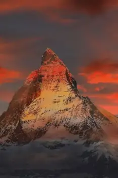 Matterhorn (Cervin) : affronter l’une des ascensions les plus dangereuses des Alpes