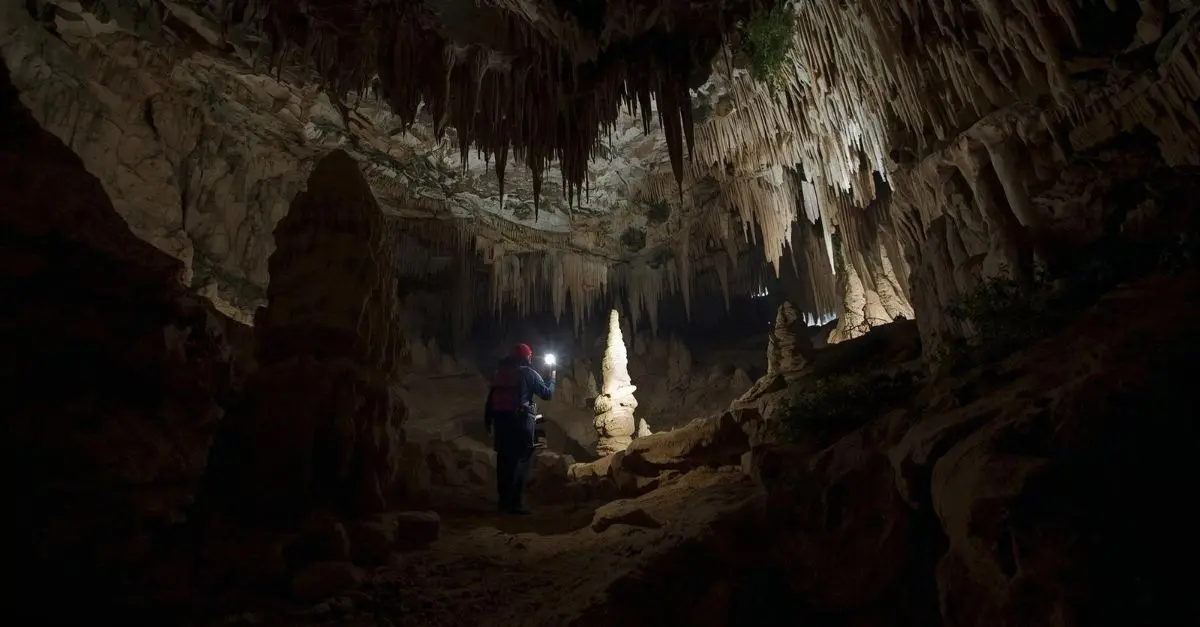 Spéléologie : les grottes accessibles sans guide en France