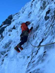 Escalade sur la face sud du mont Hicks Nouvelle Zélande