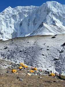 camp base island Peak nepal
