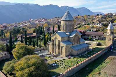 hiking Géorgie – voyage à Racha depuis Tbilissi et Batumi