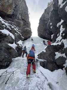 Stage d'escalade sur glace à Humde Manang au Népal